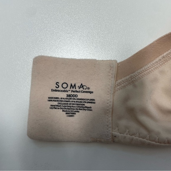 Soma Embraceable T-Shirt Bra - Picture 9 of 9